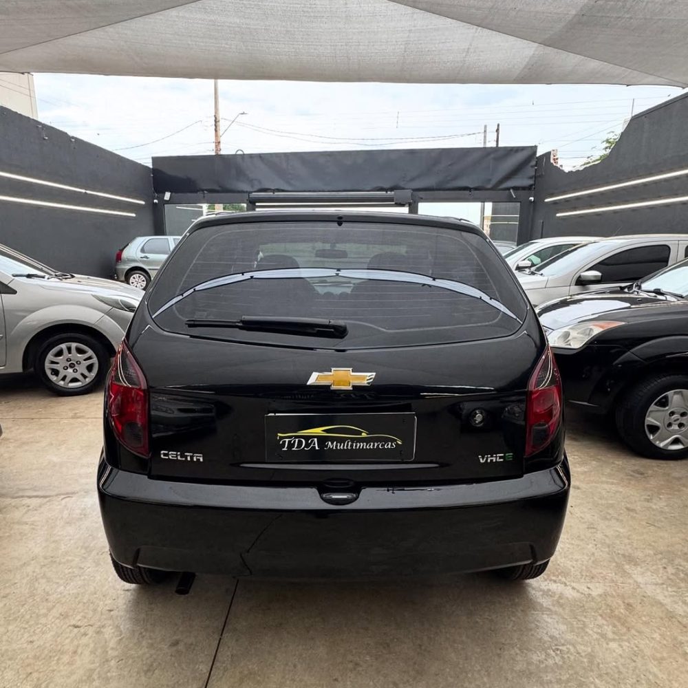 🚗 Celta 2013 Completo!Ar, direção, vidros, travas, alarme e 4 pneus novos 🔥Carro em ótimo esta (6)