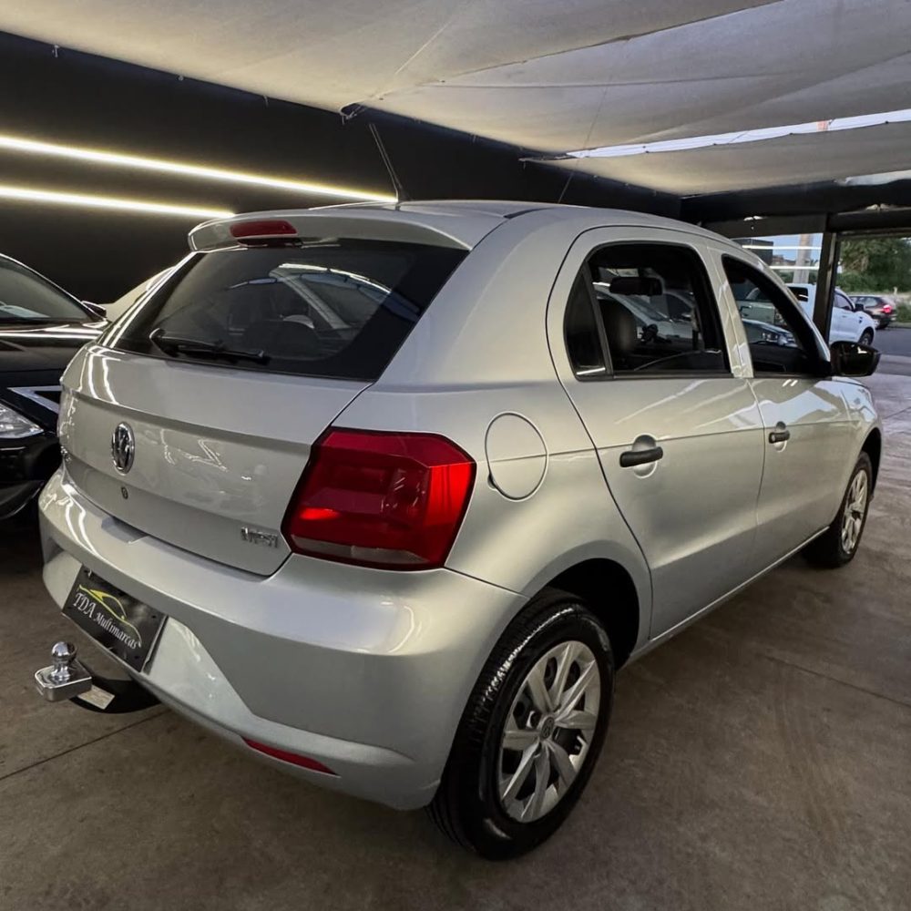 🚗 Gol G7 2017-2018 1.6 completo!Com chave reserva, manual e super bem conservado!💥 Lindo carro (4)
