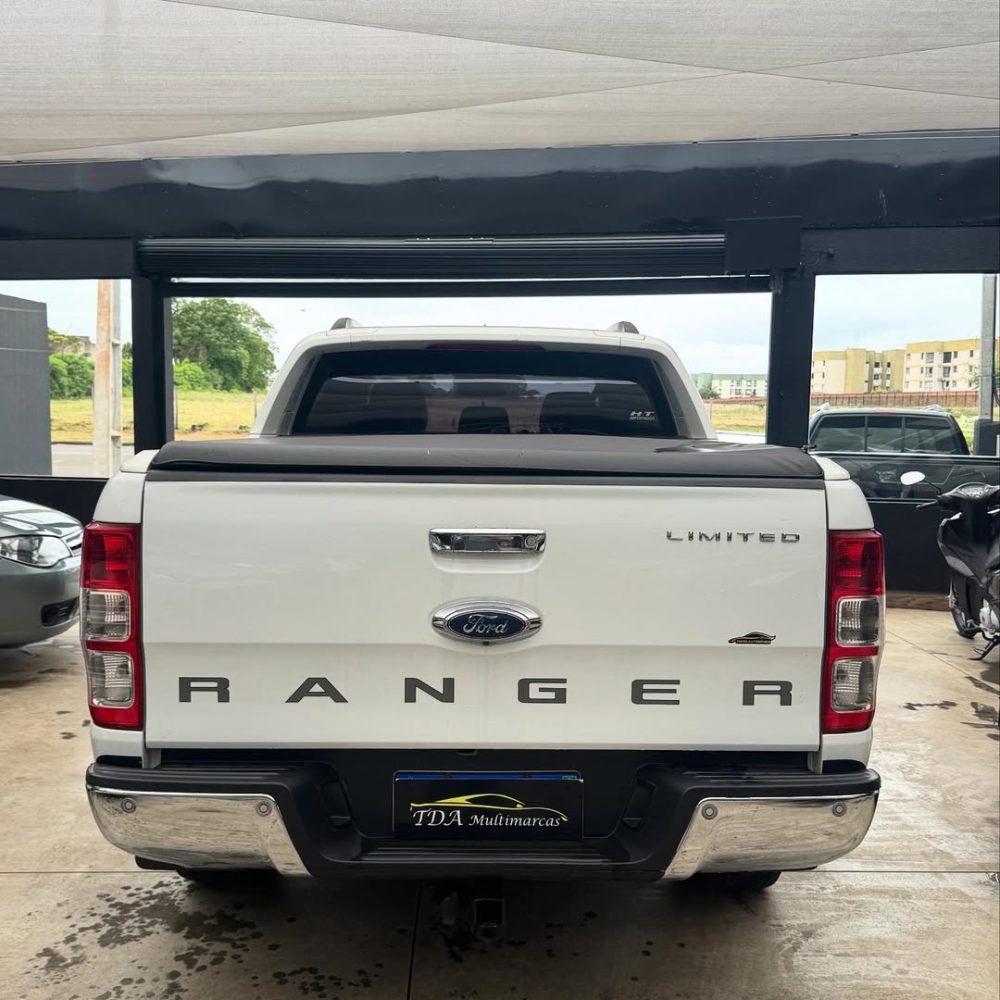 🚙 Ranger Limited 3.2 4x4Automática, completa e bruta do jeito que a gente gosta 💪💰 R$ 95.900Q (5)